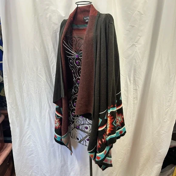 Charlie Paige tribal print waterfall cardigan size S/M - Picture 5 of 7